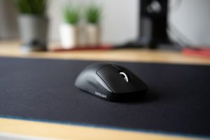 logitech g pro x superlight 6159548 640
